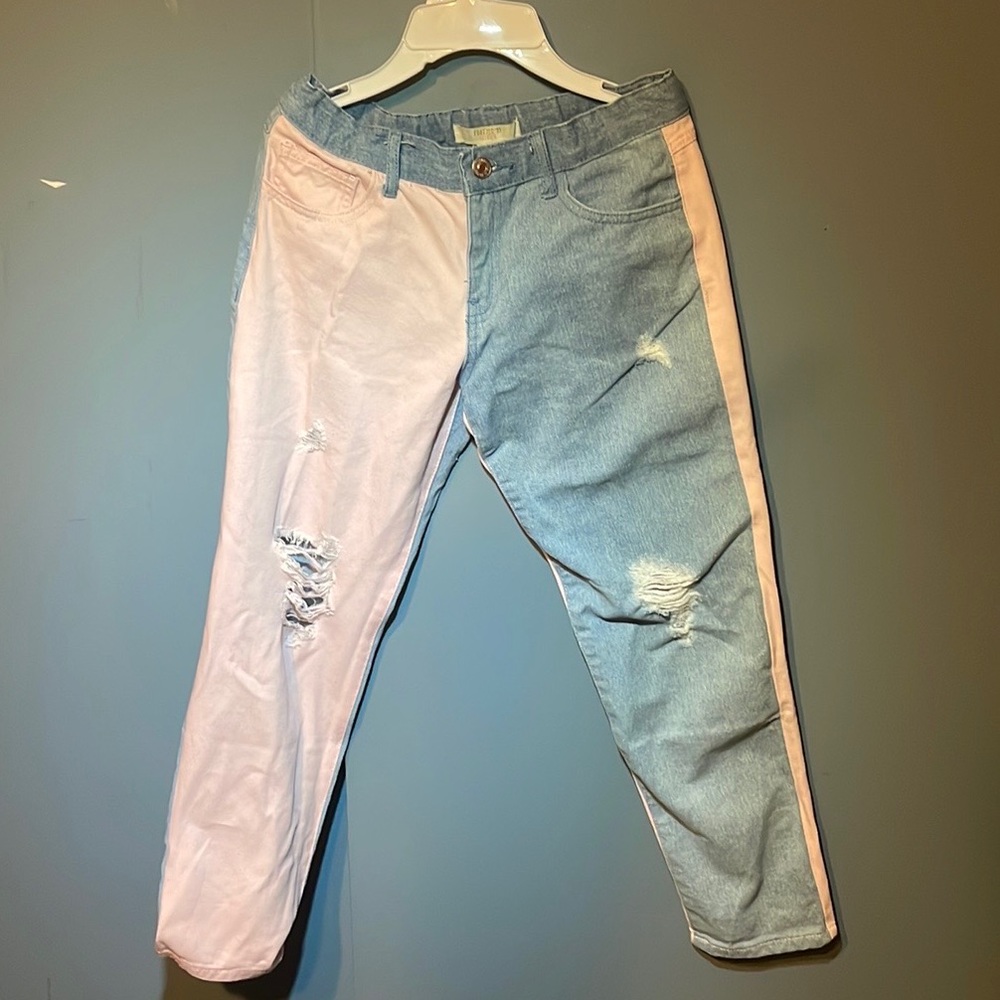 Forever 21 light blue and light pink ripped jeans. Girls size 11/12.